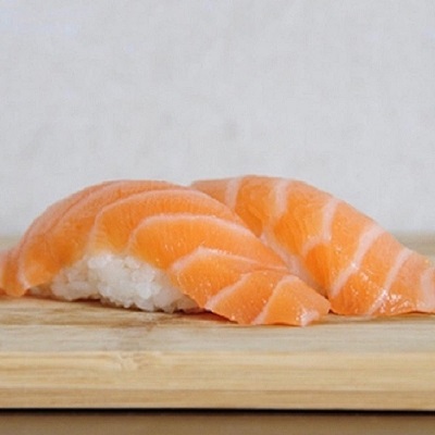 Nigiri salmón